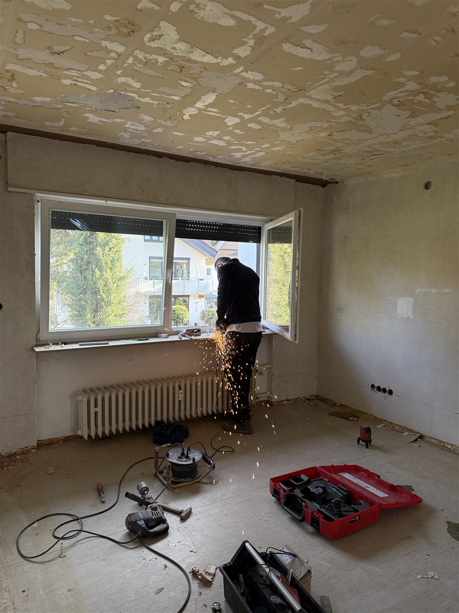 Fertigstellung der Trockenbauwand